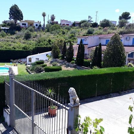 ألتافيلا ميليتشا Case Vacanze Con Piscina المظهر الخارجي الصورة